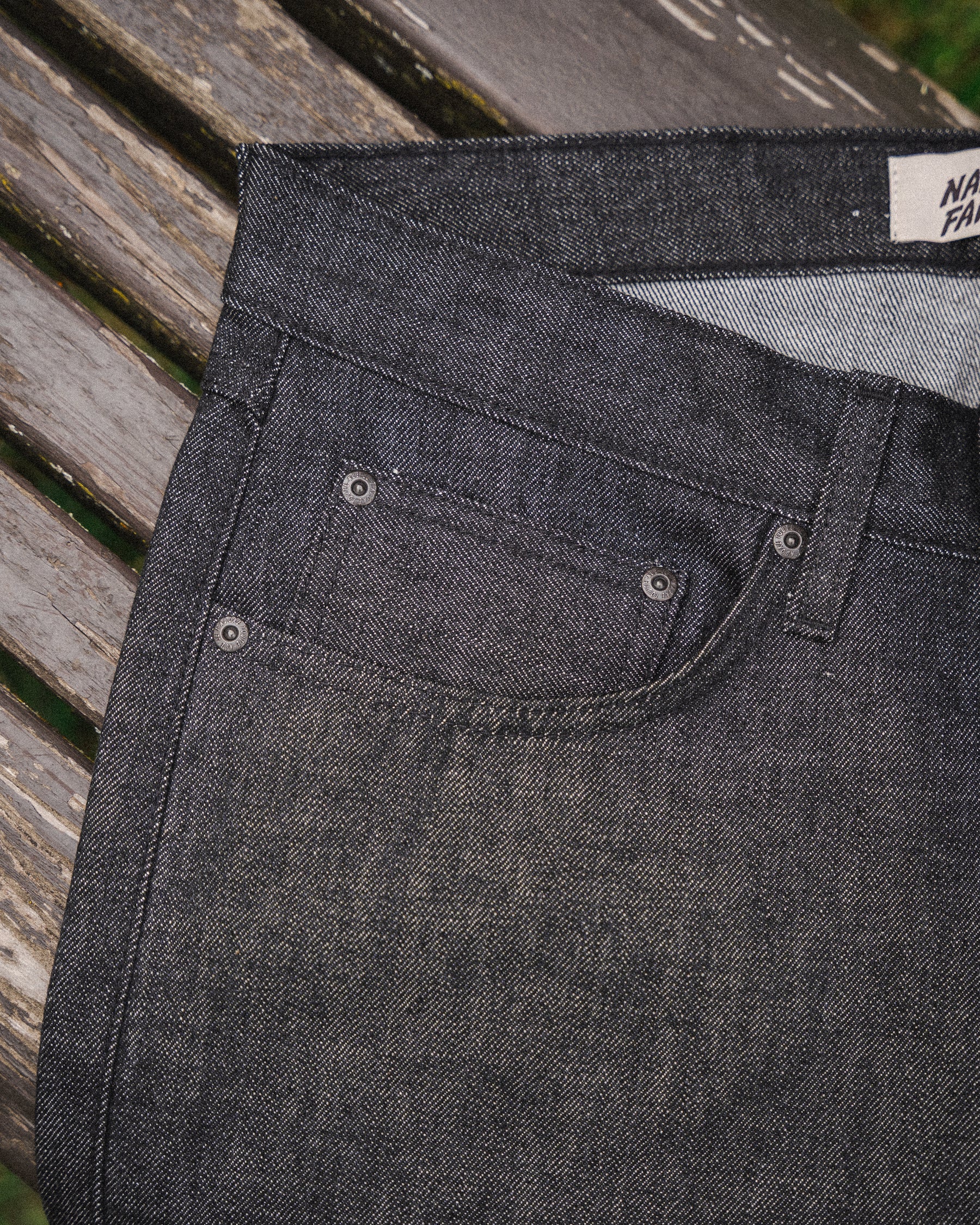 Spring Garden & Laid-Back Black