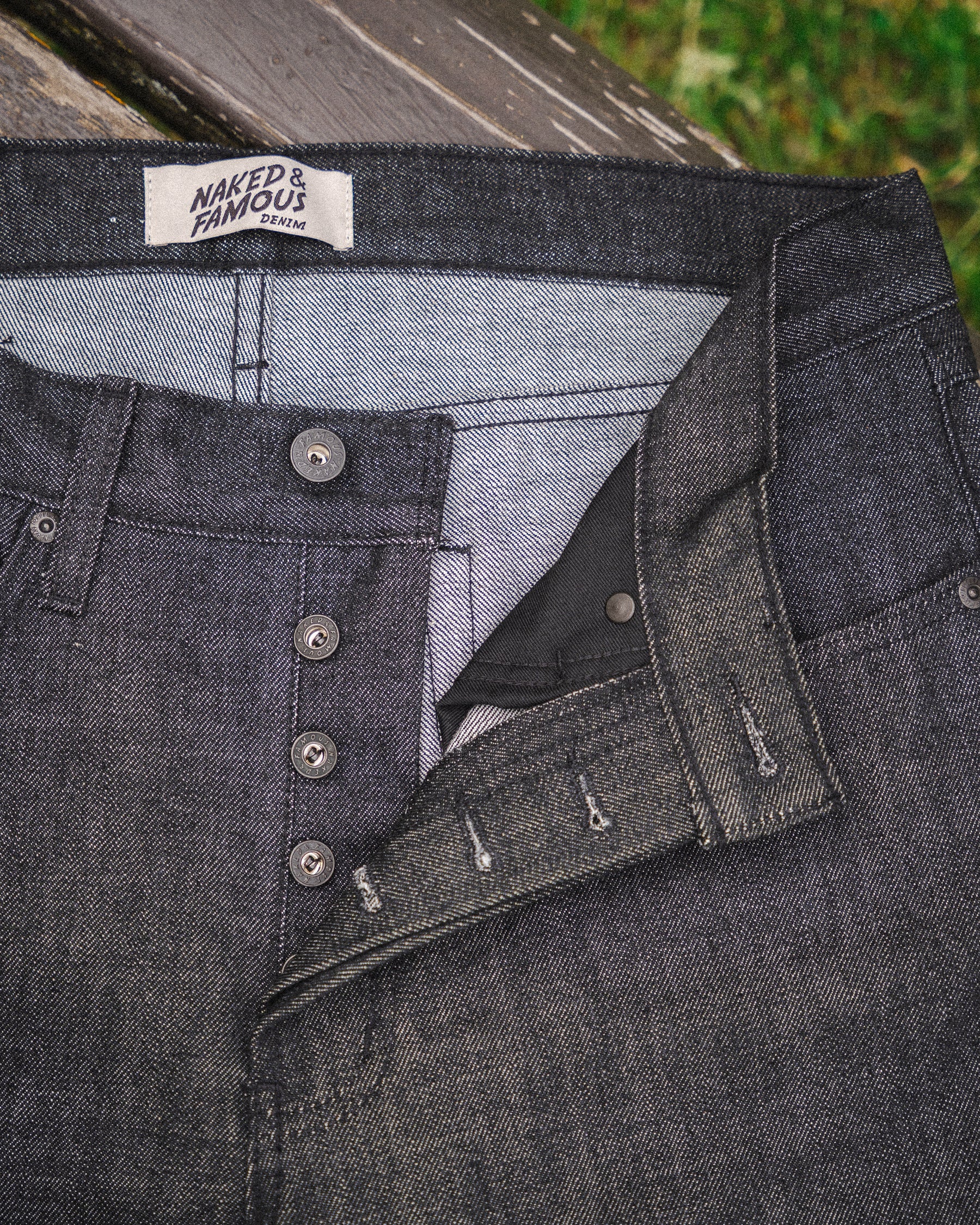 Spring Garden & Laid-Back Black